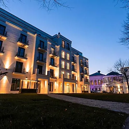 Hotel Am Schloss - Schlossresidenz 4*