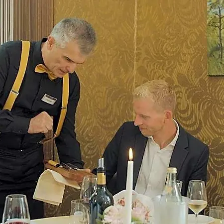 Hotel Am Schloss - Schlossresidenz 4*