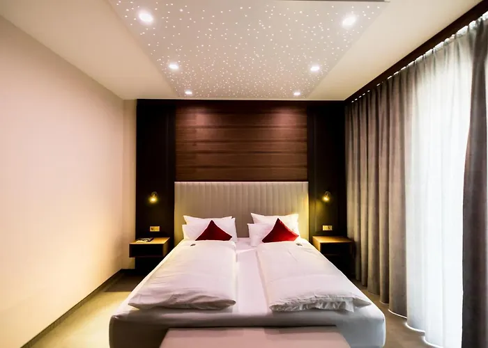 Отель Am Schloss - Schlossresidenz 4*