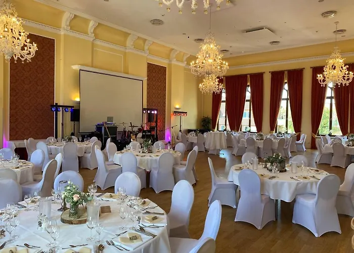 Am Schloss - Schlossresidenz Aurich (Ostfriesland)